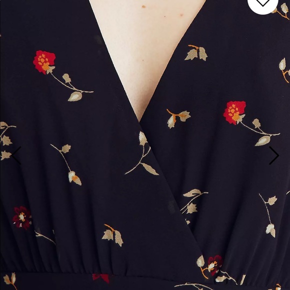 NWT Tulip Sleeve Maxi-dress in Sweet Blossoms - Picture 5 of 5